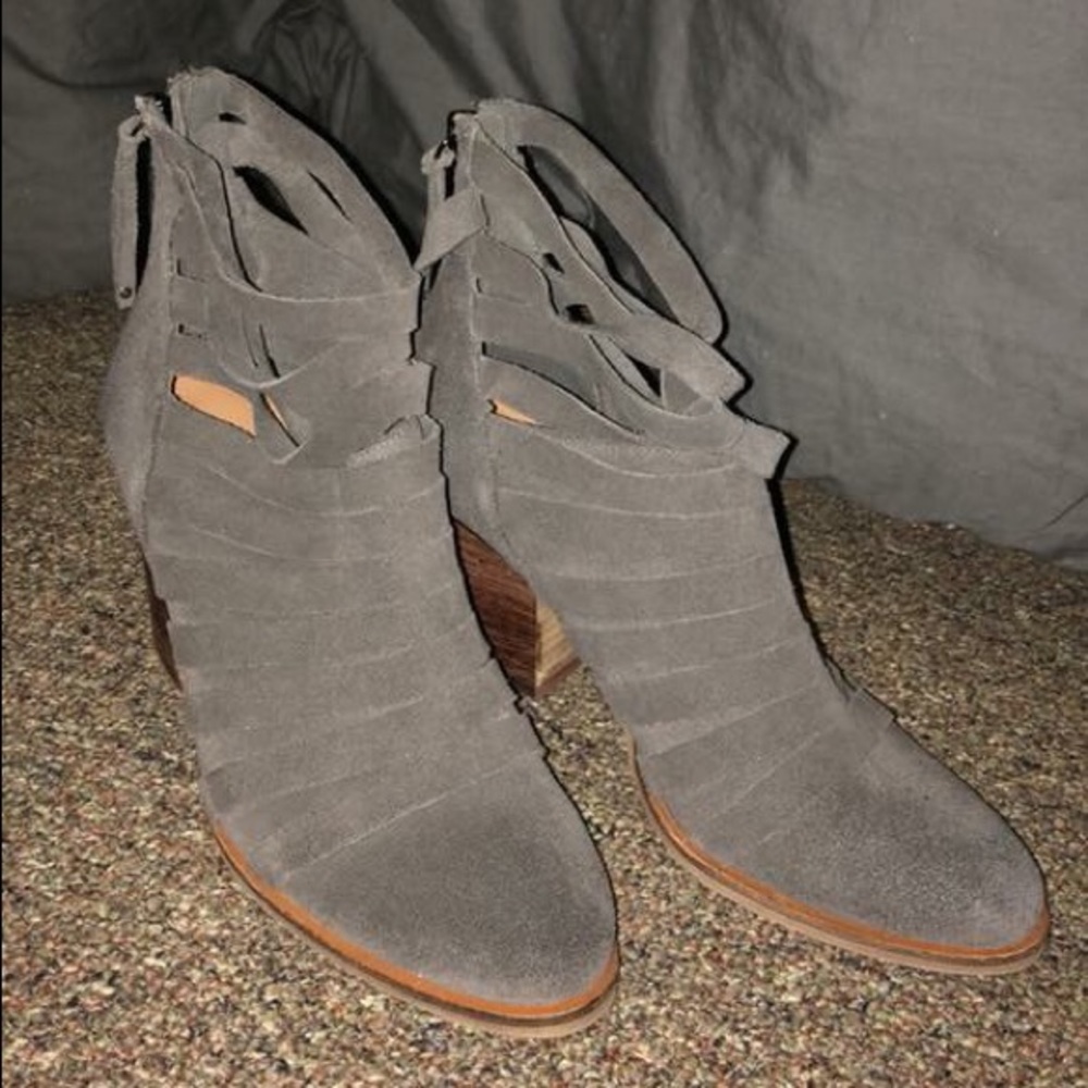 Shoes $20 each